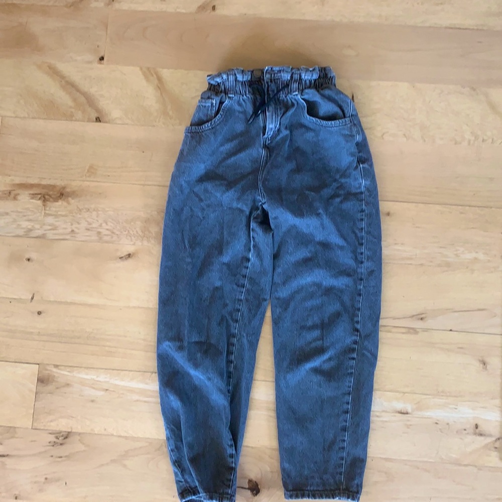 Zara girl’s paper bag style pant